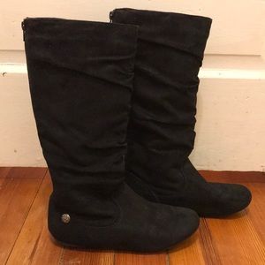 Black below knee boots